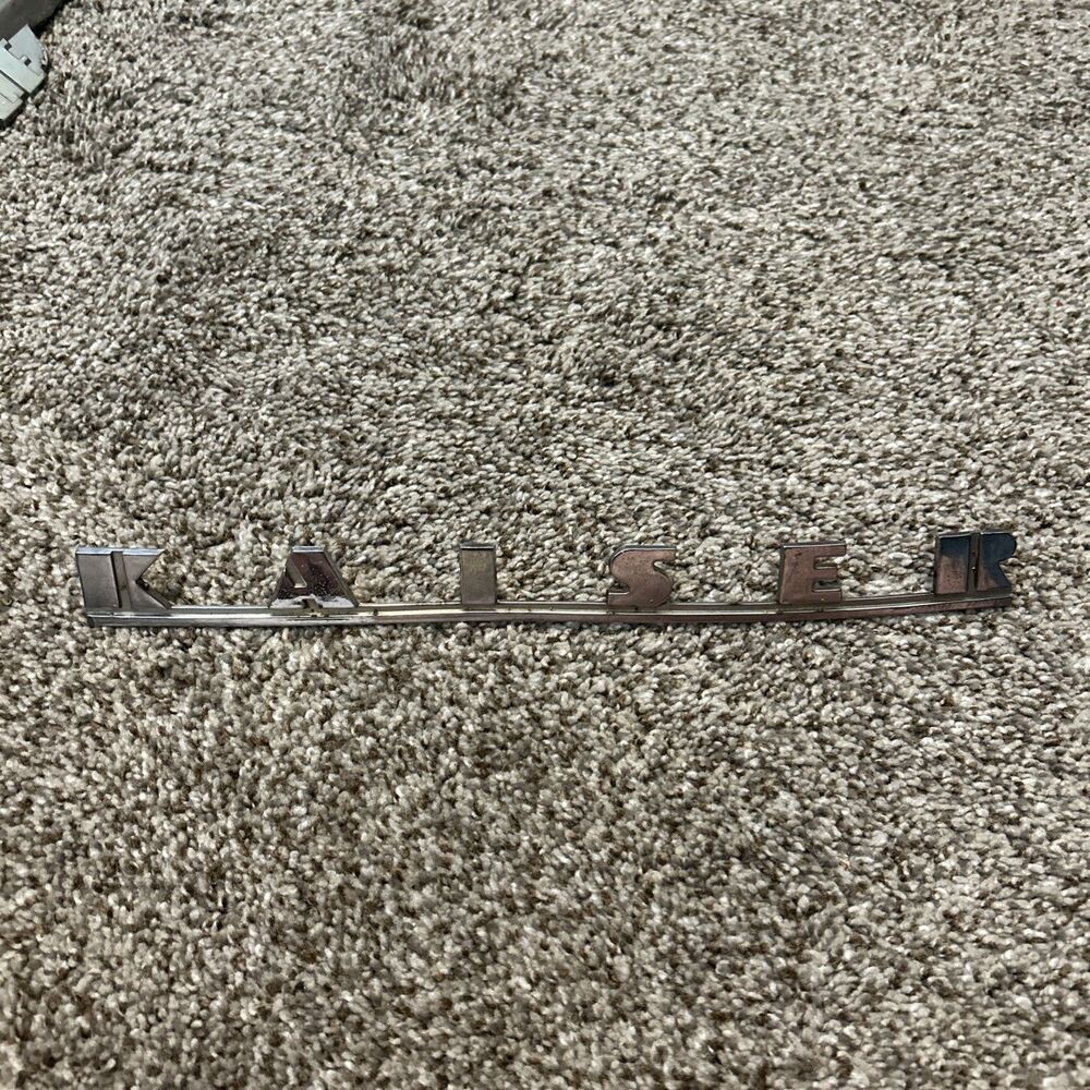 RARE 1948? KAISER HOOD/RADIATOR EMBLEM